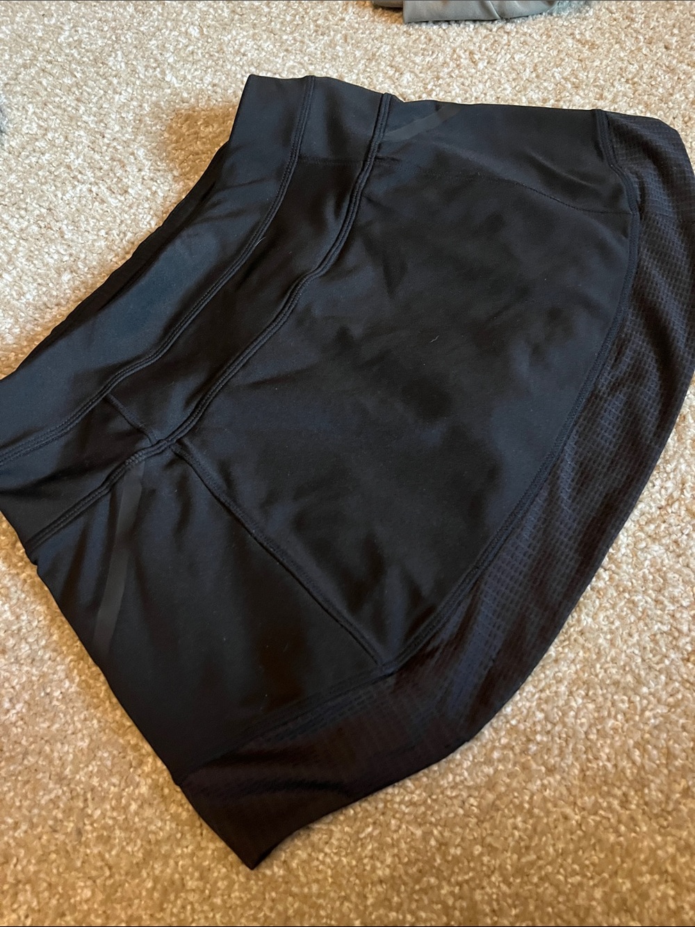 Athleta Black Performance Skort w/Mesh Panels, breathable short, back zip pocket